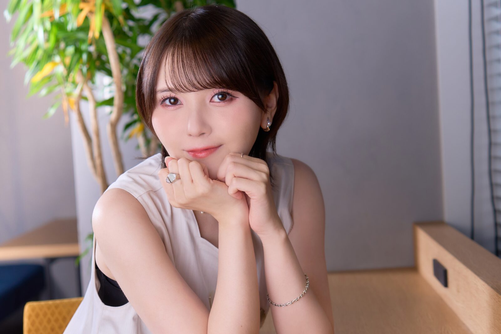 鬼頭明里 「アーティスト活動を5年間続けてきてファンの人生に深く関わっていると実感。この先もいい影響を与え続けられるようなアーティストでありたい」INTERVIEW