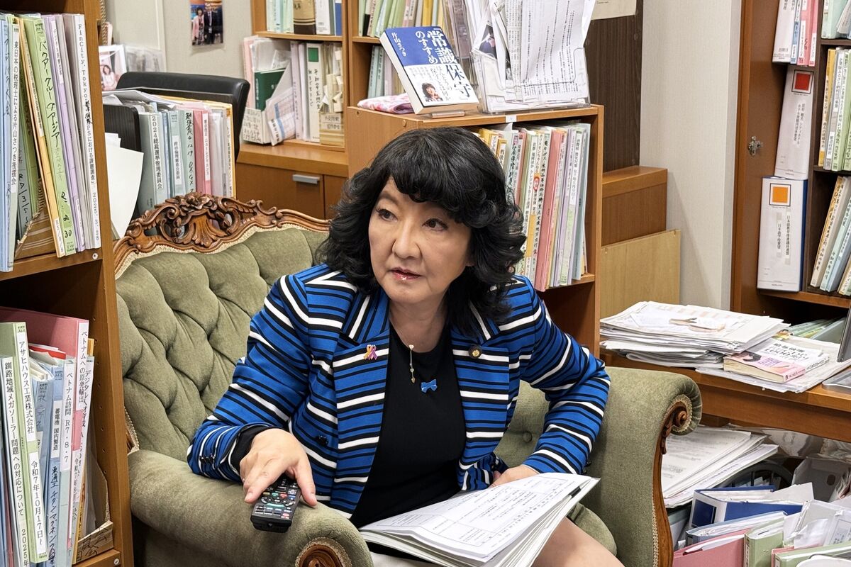 初の女性首相・高市氏、女性閣僚は2人止まり－「北欧並み」実現せず