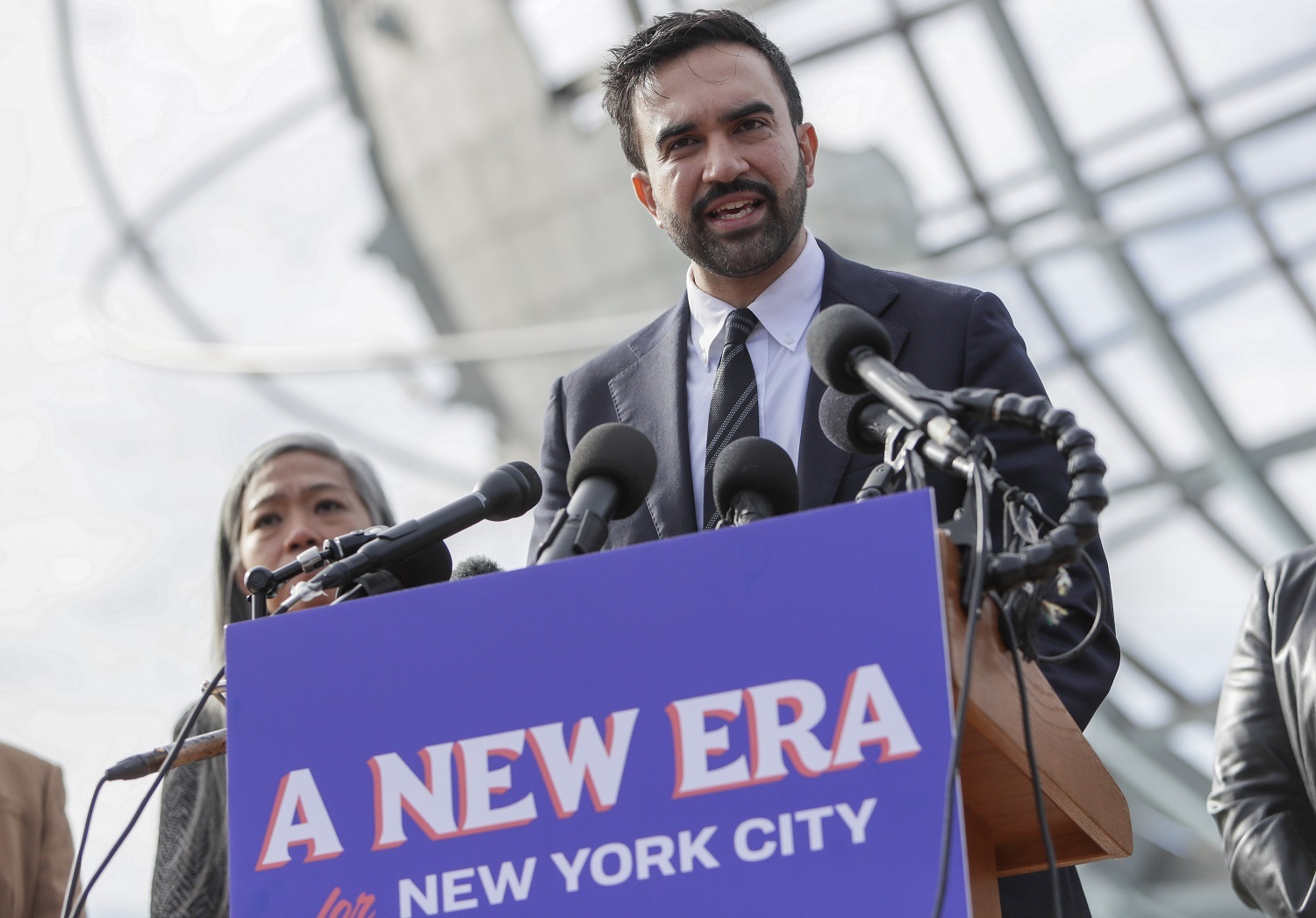 ニューヨークのマムダニ新市長当選によって民主党の分断が急速に進む可能性も…ますます危険度を増すアメリカの近未来（Wedge（ウェッジ））