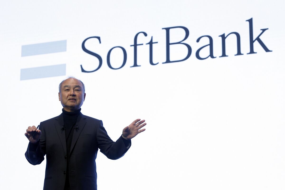 ソフトバンクＧ株に３つの調整サイン、急騰続き過熱感－指数下押しも
