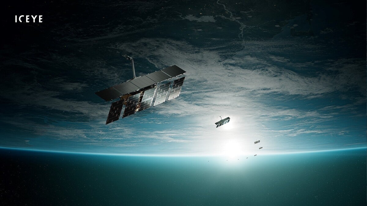 衛星コンステレーションで地表観測サービス IHIが官民ニーズ開拓へ本腰