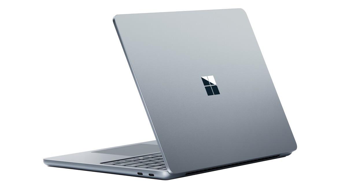 シリーズ最軽量・最薄のSurface Laptop (13インチ) 発表。Copilot+ PC準拠