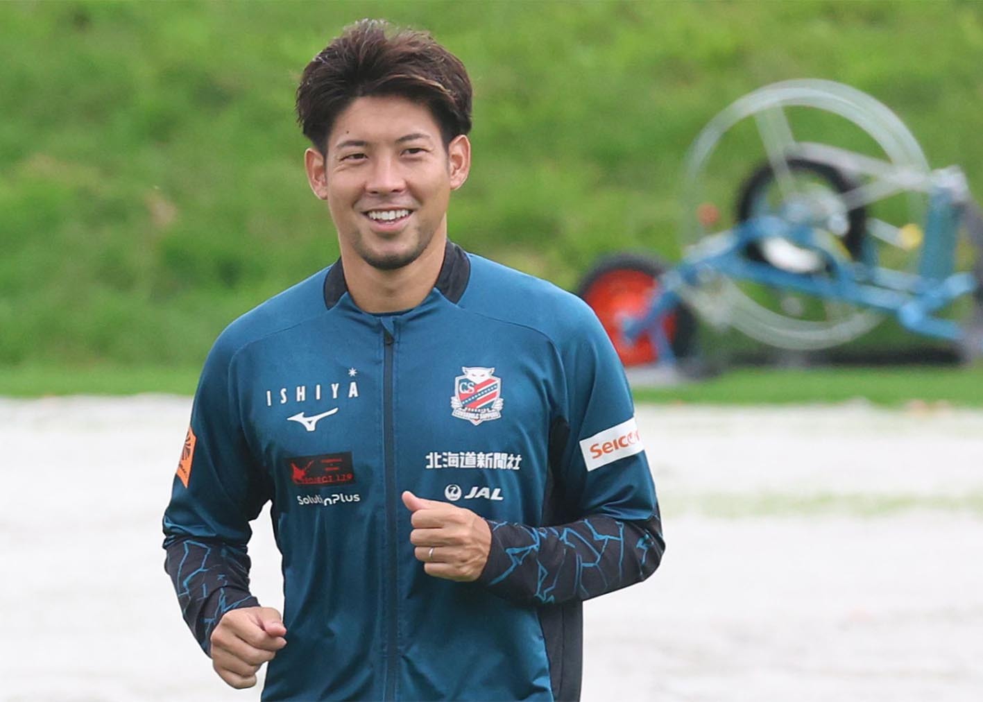 現役引退を発表した不屈の男・深井一希 １３年間支え続けた妻からの愛ある言葉に心ととのう
