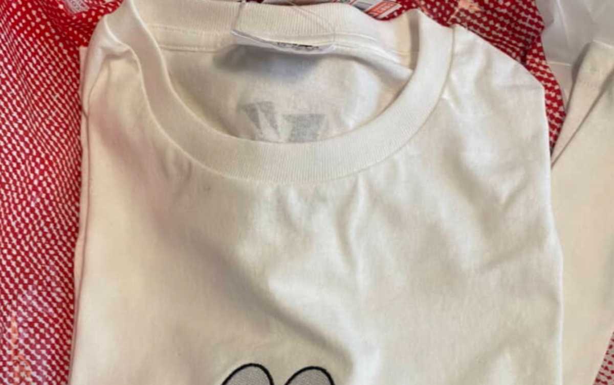 「しまむら」に行った58歳父→買ってきたTシャツが“まさかのデザイン”で3万いいね！ 「同じ年だから気持ちわかる」「欲しい！」 1年後の現在は……投稿者に聞いた