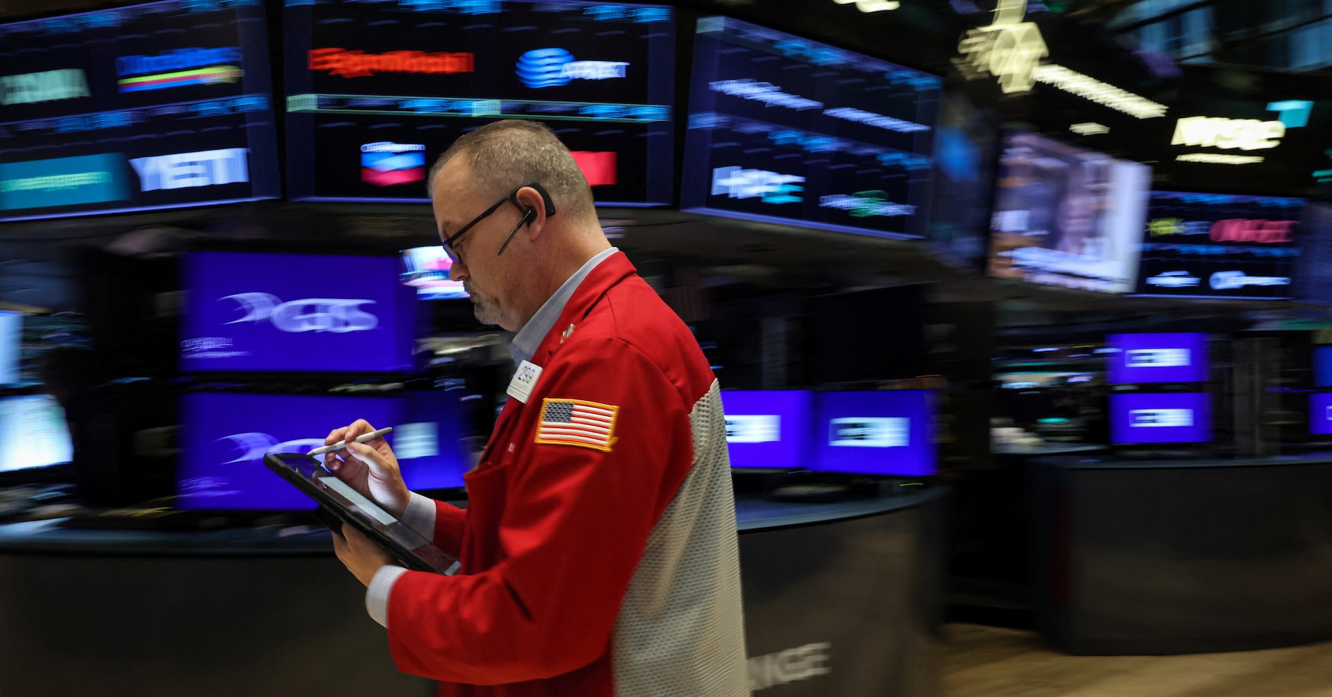 焦点：中東緊迫で「現金が王様」に、株・債券・金下落しドル急伸