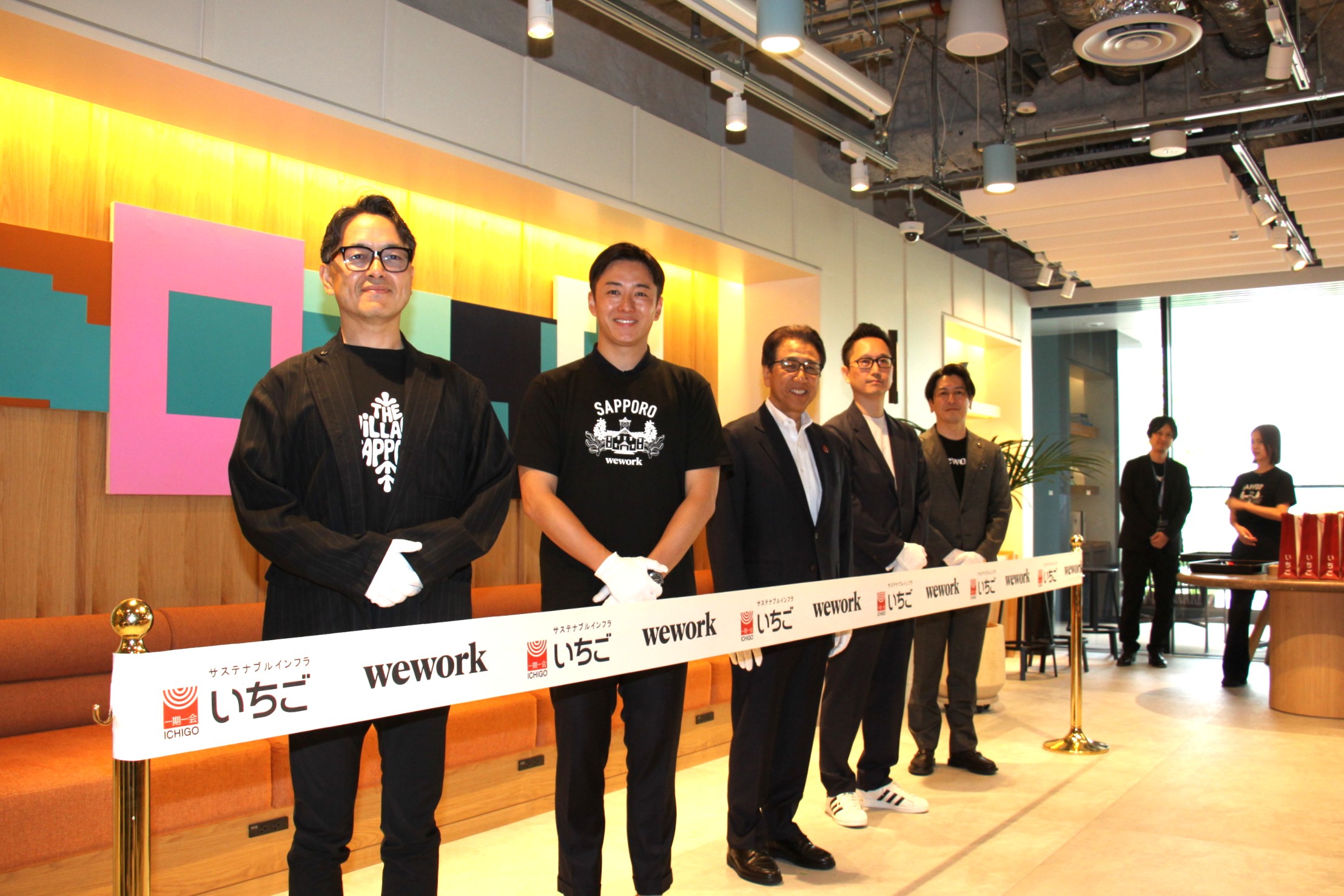 北海道初の「WeWork」開業、札幌駅前通の新オフィスビル「THE VILLAGE SAPPORO」に入居