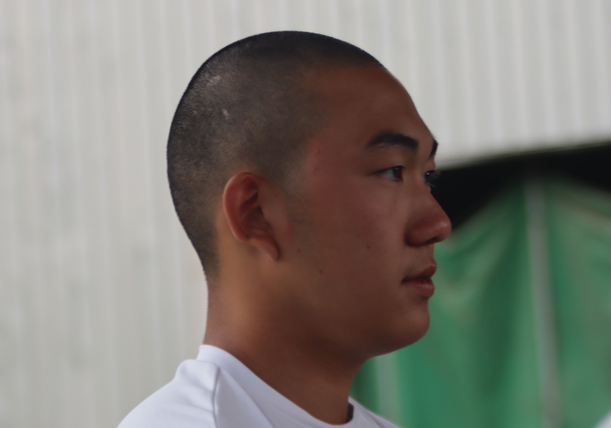 健大高崎vs浦和学院の名門校同士の練習試合に12球団のスカウトが集結！世代屈指の剛腕は2回無失点、トミージョン手術から復帰の左腕は自己最速更新｜記事一覧｜高校野球ドットコム