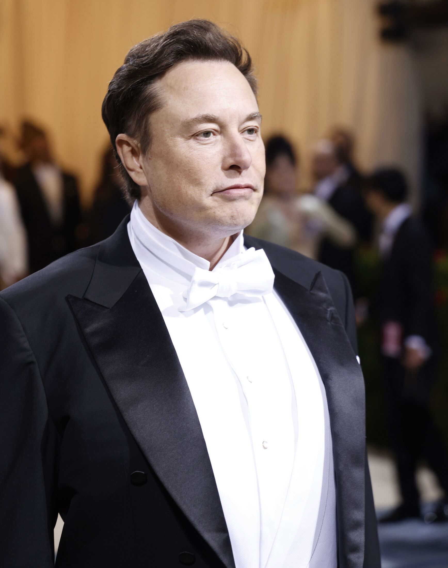 「オレはどうすればいいんだ？」予想外のブーイングにイーロン・マスクは呆然…悲惨なイベントの後にした“ぎこちないツイート”の内容は（文春オンライン）