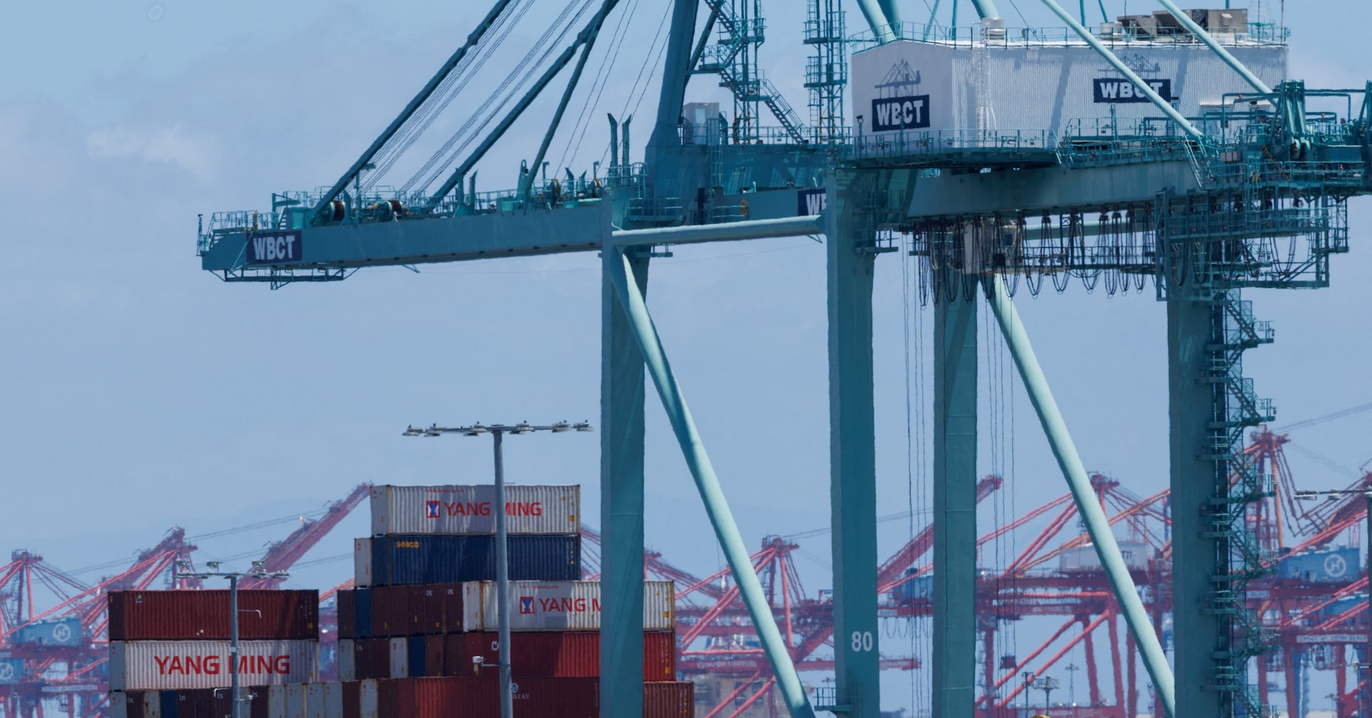 米ＩＳＭ製造業景気指数、8月は48.7 ＡＩ支出が一部下支え