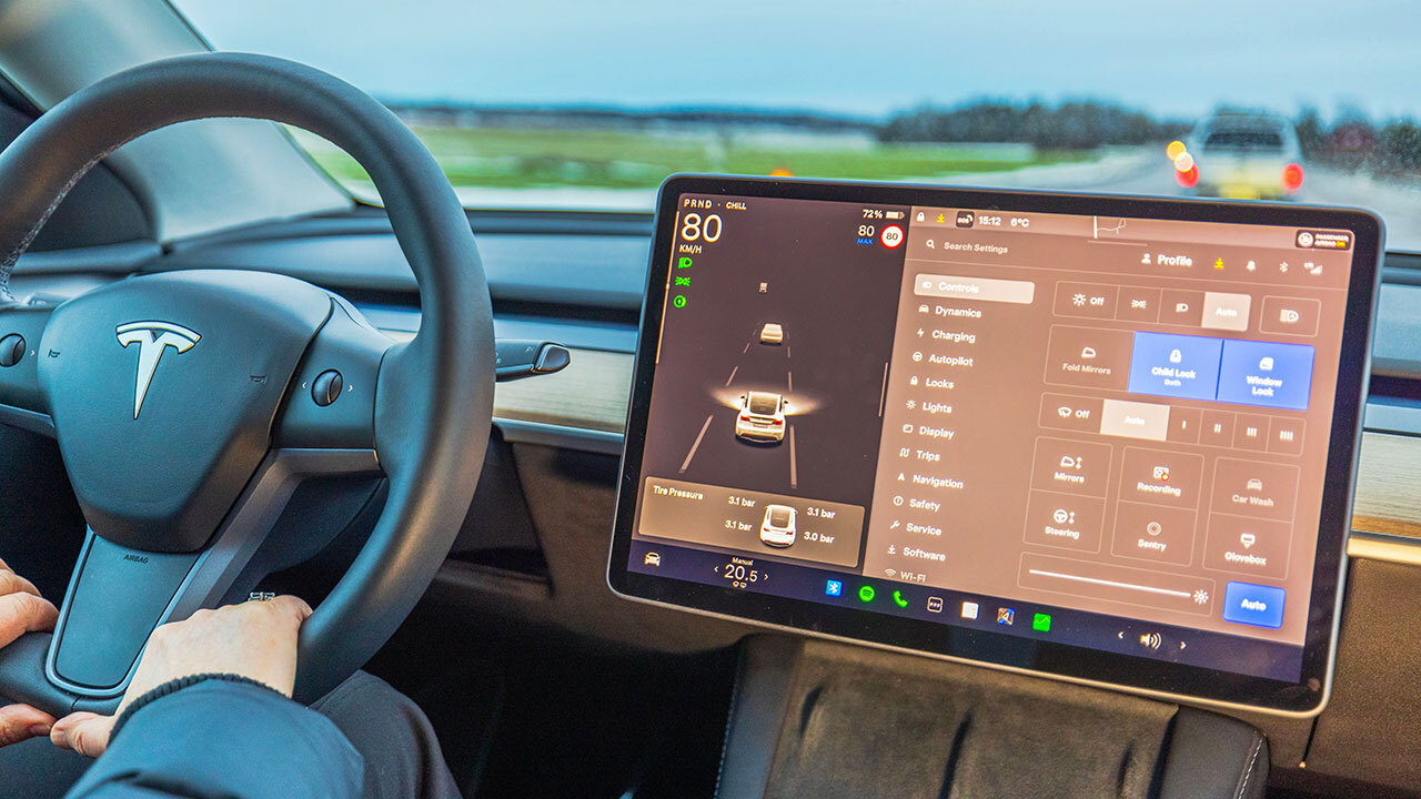 クルマのタッチパネル（タッチスクリーン）は「物理ボタン」に回帰すべき？（スマホライフPLUS）