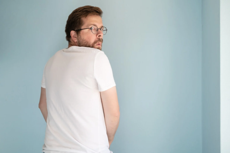 年齢によって「自慰行為の頻度」はどう変わるか、調査した結果